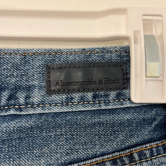 Abercrombie & Fitch Embroidered Cutoff Jean Shorts Button Fly Women’s Size 28 - Picture 7 of 10